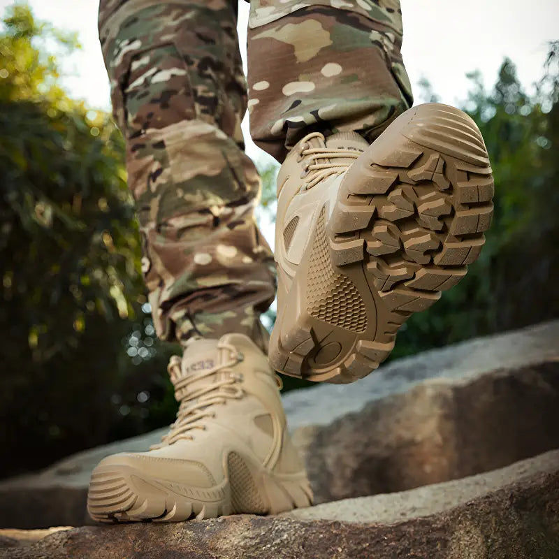 AS33 Military Hiking Ultra light intervention shoe